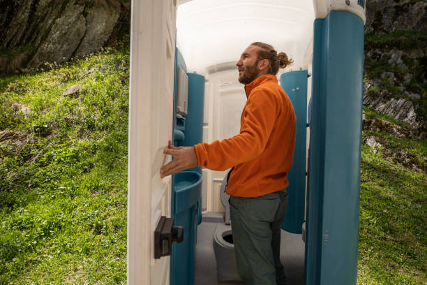 Portable Toilet Options We Offer in Doylestown, OH